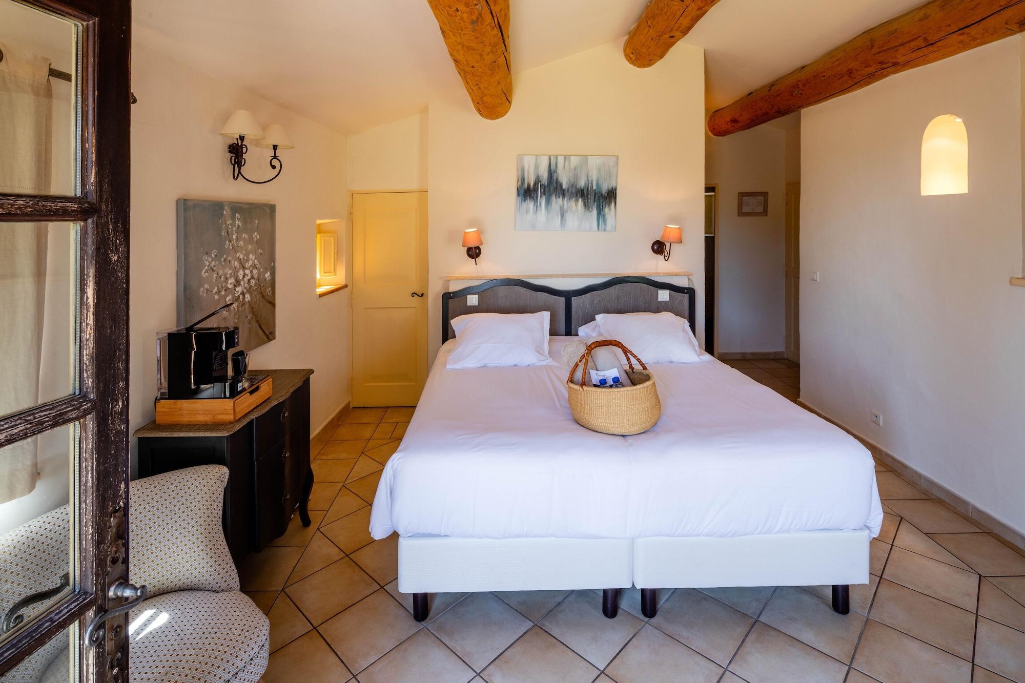 Garrigae Abbaye De Sainte Croix Hotel 4*