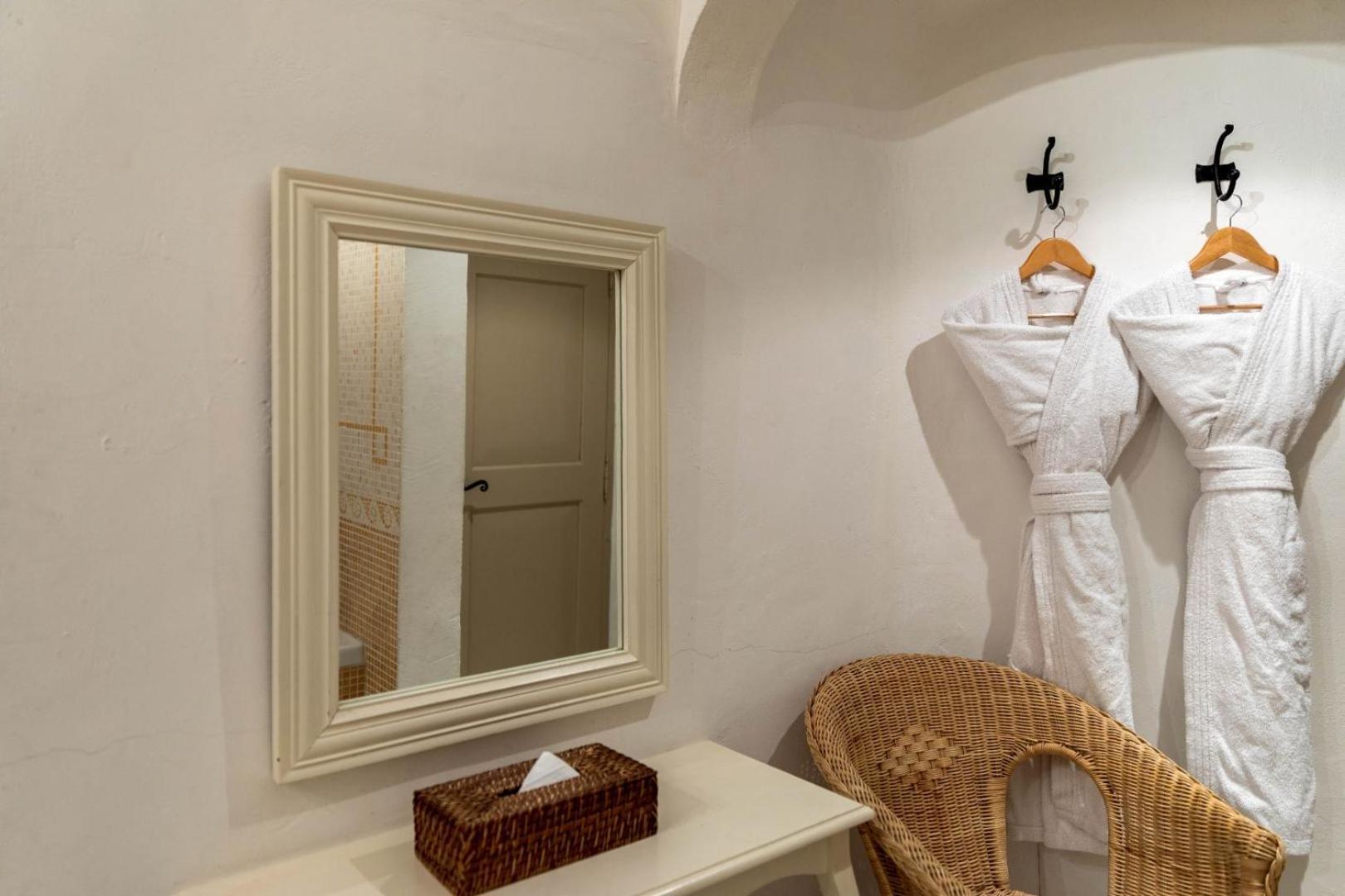 Garrigae Abbaye De Sainte Croix Hotel 4*