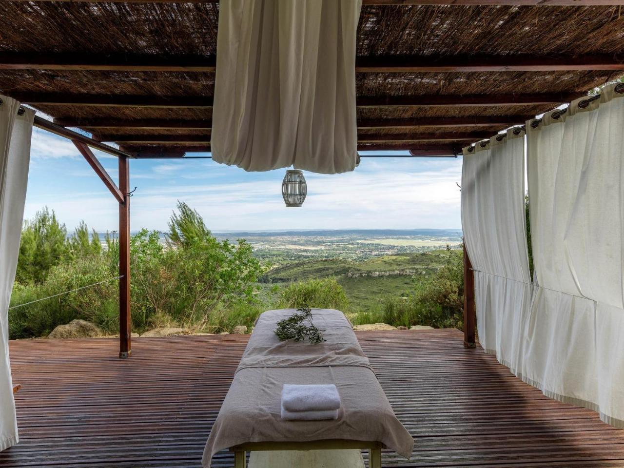 Hotel Garrigae Abbaye De Sainte Croix 4*